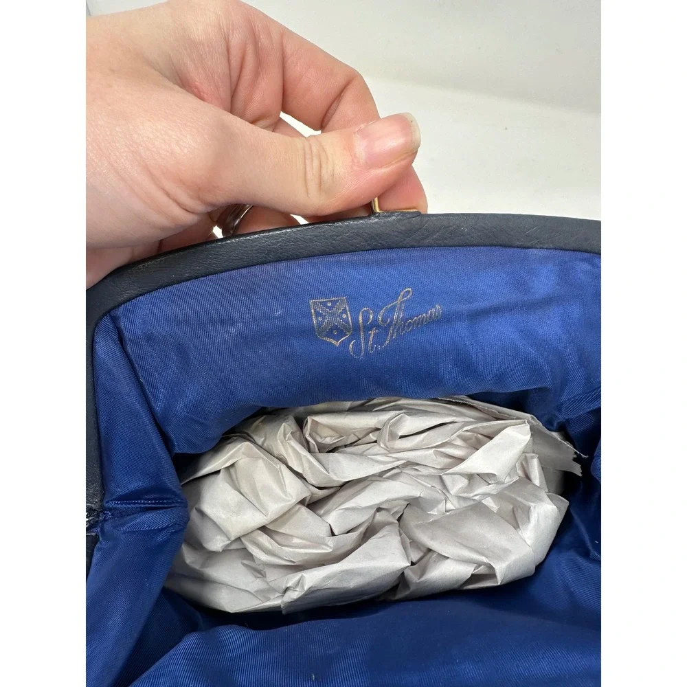 Vintage St. Thomas Leather Kisslock Fold Over Clutch Navy‎